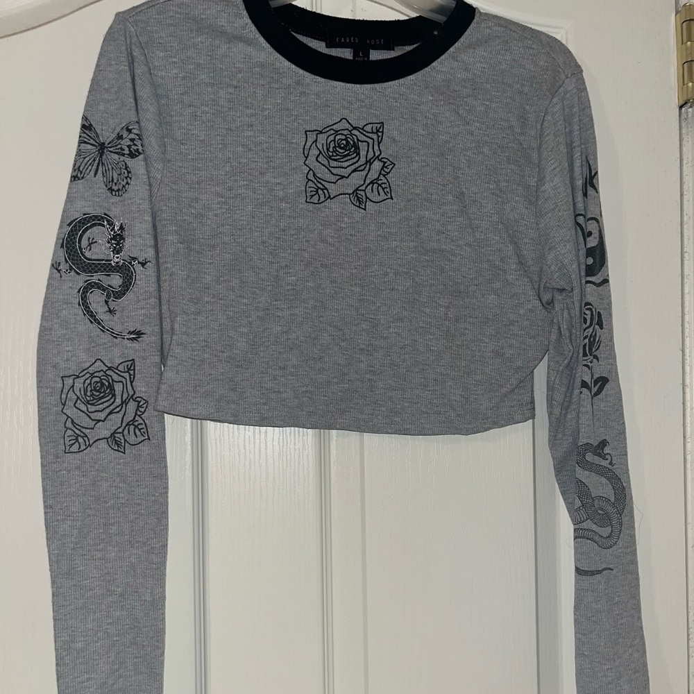 grey cropped long sleeve